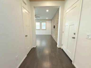 Main picture of 8619 Adrian Ave