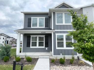 Main picture of Mountain Ridge Townhomes