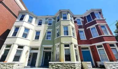 Main picture of 402 W Grace St