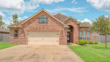 Main picture of 104 Baileys Ct