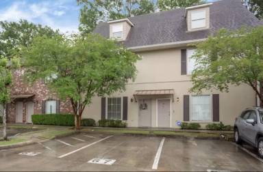 Main picture of 2405 Brightside Dr