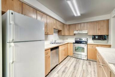 Main picture of 3713 S Gekeler Ln