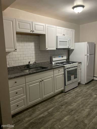 Main picture of 5608 S Wabash Ave