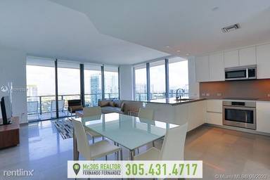 Main picture of Reach at Brickell City Center