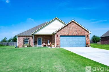 Main picture of 14403 N 50th West Ave