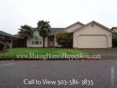 Main picture of 2621 Michael Ct NE