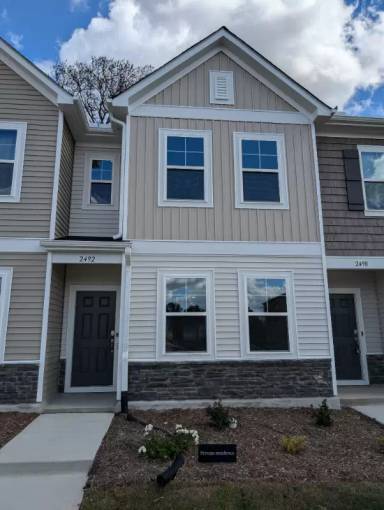 Main picture of 2492 Tonoloway Dr