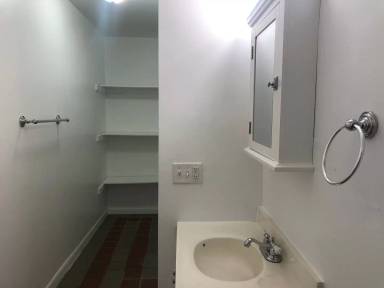 Main picture of 2428 4th Ave S