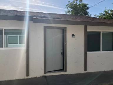 Main picture of 1100 N Mooney Blvd