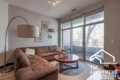 Main picture of 2348 N Lister Ave