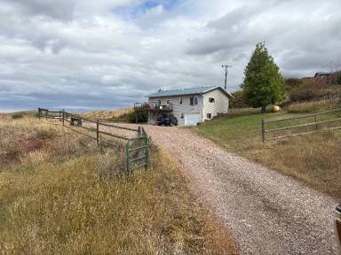 Main picture of 1435 Millegan Rd