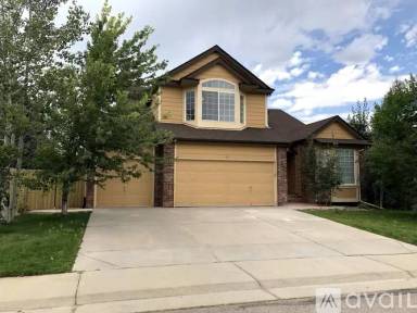 Main picture of 759 Topaz St