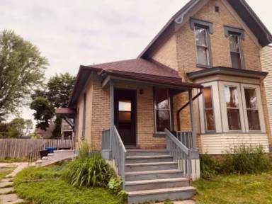 Main picture of 906 W Harris St