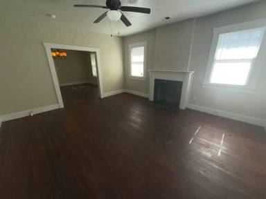 Main picture of 2507 10th St
