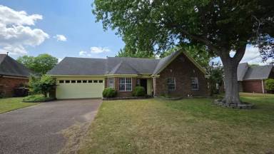 Main picture of 1471 Wolf Ridge Dr