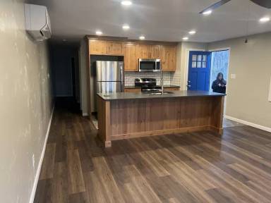 Main picture of 1203 S Elder St