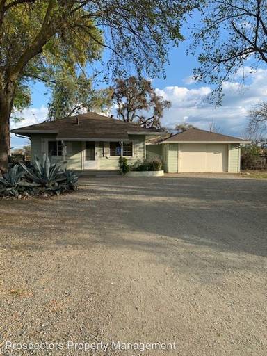 Main picture of 584 Monterey Rd