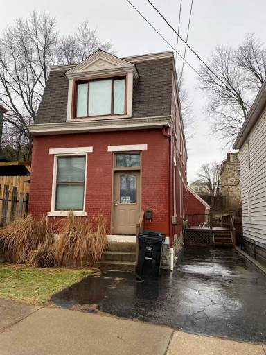 Main picture of 440 Ada St