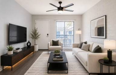 Main picture of 1014 S Farmer Ave