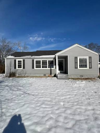 Main picture of 113 Eastland Ave