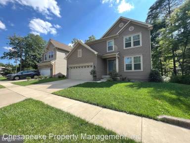 Main picture of 7610 Holly Ridge Dr