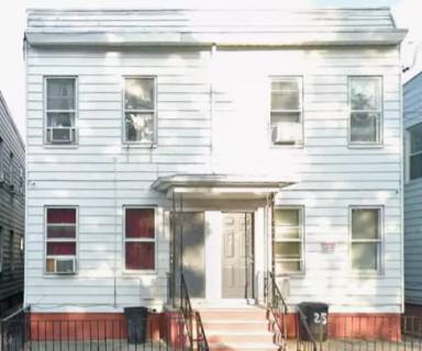 Main picture of 23 E 18th St