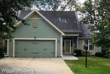 Main picture of 741 Meadow Ln