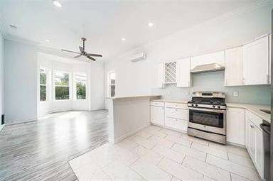 Main picture of 71 Palisade Ave
