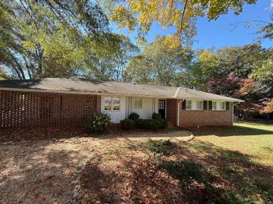 Main picture of 190 Vista Dr