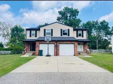 Main picture of 116 Regents Dr