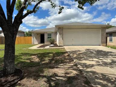 Main picture of 105 Stanford Dr