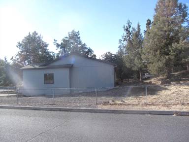 Main picture of 63565 Hunters Cir