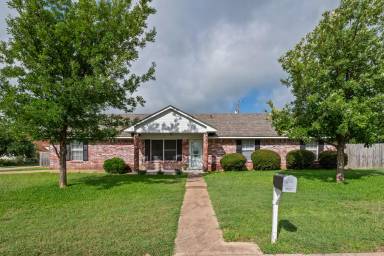 Main picture of 1034 Brice