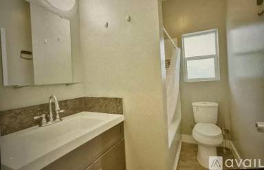 Main picture of 1224 W 35th St