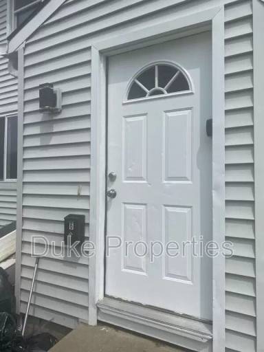 Main picture of 15 Rotterdam Rd