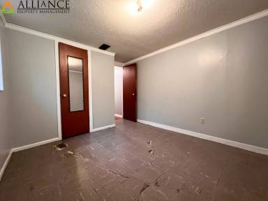 Main picture of 819 N 8th St