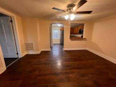 Main picture of 114 Kibbey Ave