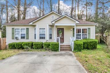 Main picture of 151 Renaissance Way