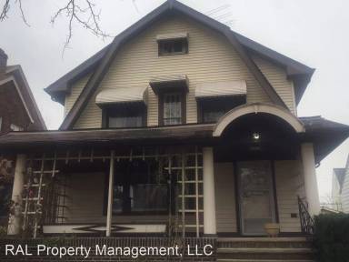 Main picture of 17916 E Park Dr