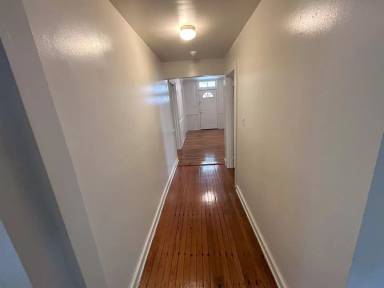 Main picture of 805 N Buchanan Blvd