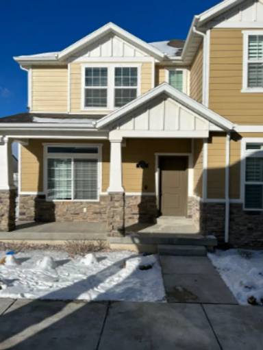 Main picture of 209 E Glenwood Ct