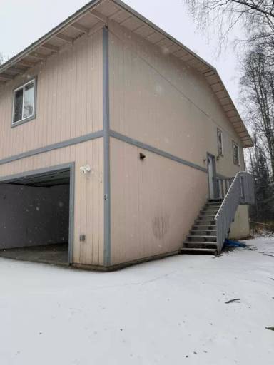 Main picture of 3370 W Wren St