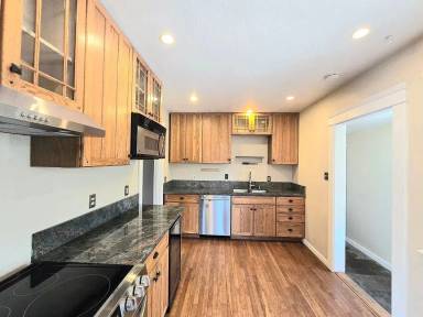Main picture of 2618 Landis St