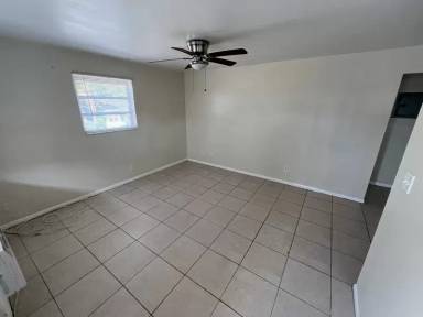 Main picture of 1502 N Federal Hwy