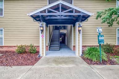 Main picture of 3443 SW 24th St