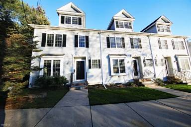 Main picture of 22 Shanley St