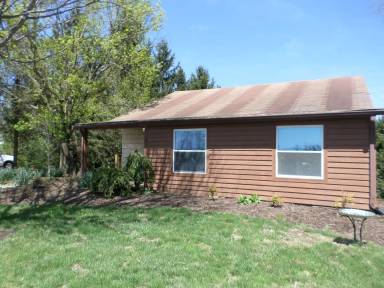 Main picture of 1800 Brooksfield Rd