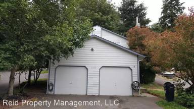 Main picture of 2800 Pine Rd NE