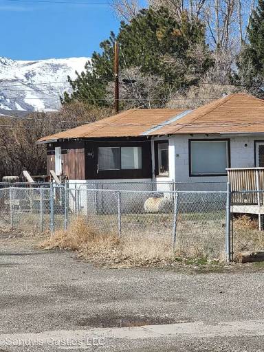 Main picture of 366 4th St
