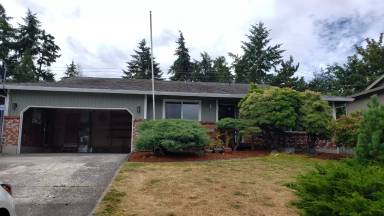 Main picture of 9216 159th Pl E